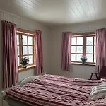 Familievennlig Fritidsbolig I Hjertet Av Fla, Perfekt For Besok I Bjorneparken