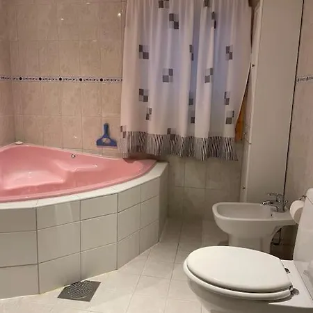 Familievennlig Fritidsbolig I Hjertet Av Fla, Perfekt For Besok I Bjorneparken Flå