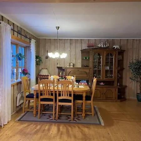 Familievennlig Fritidsbolig I Hjertet Av Fla, Perfekt For Besok I Bjorneparken * Flå