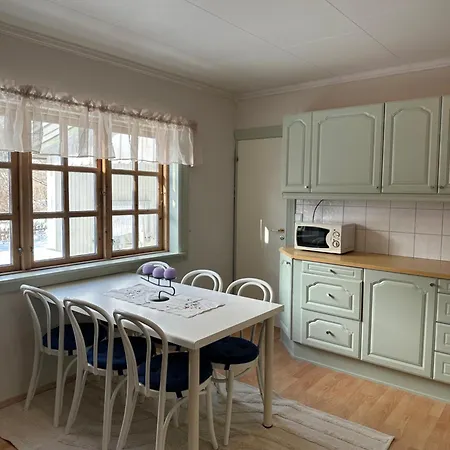 Familievennlig Fritidsbolig I Hjertet Av Fla, Perfekt For Besok I Bjorneparken Holiday home *