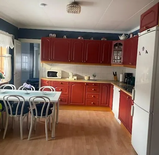 Familievennlig Fritidsbolig I Hjertet Av Fla, Perfekt For Besok I Bjorneparken Holiday home *