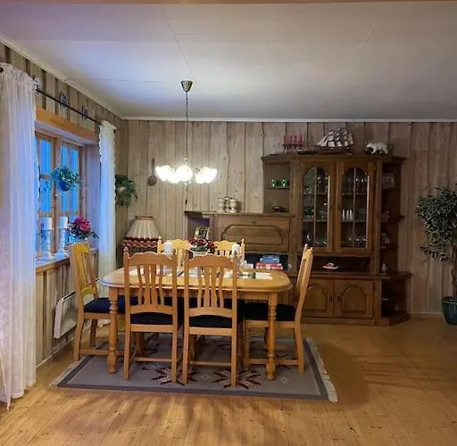 Familievennlig Fritidsbolig I Hjertet Av Fla, Perfekt For Besok I Bjorneparken * Flå