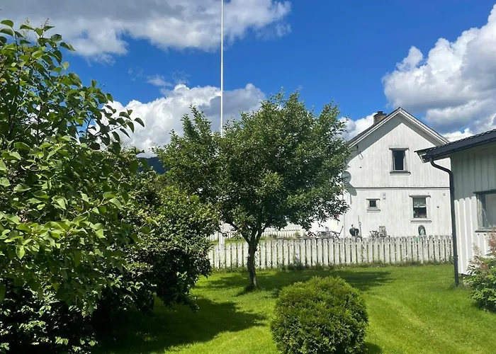 Сasa de vacaciones Familievennlig Fritidsbolig I Hjertet Av Fla, Perfekt For Besok I Bjorneparken Flå