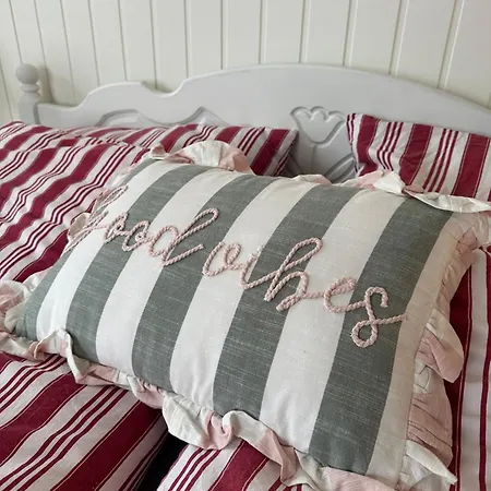 Familievennlig Fritidsbolig I Hjertet Av Fla, Perfekt For Besok I Bjorneparken *