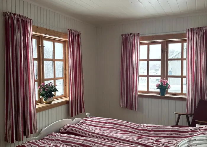 Familievennlig Fritidsbolig I Hjertet Av Fla, Perfekt For Besok I Bjorneparken
